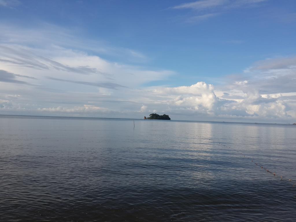 Chaiwat Resort Laem Sing Exterior photo
