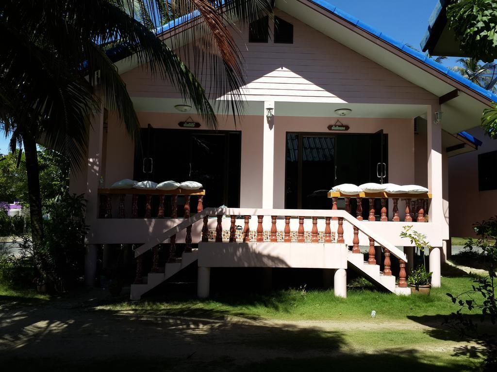 Chaiwat Resort Laem Sing Room photo